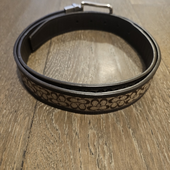 Coach Brown Leather Belt Sz 42 main image 4